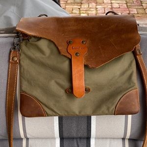 Love41 retired Wax Canvas Leather Crossbody